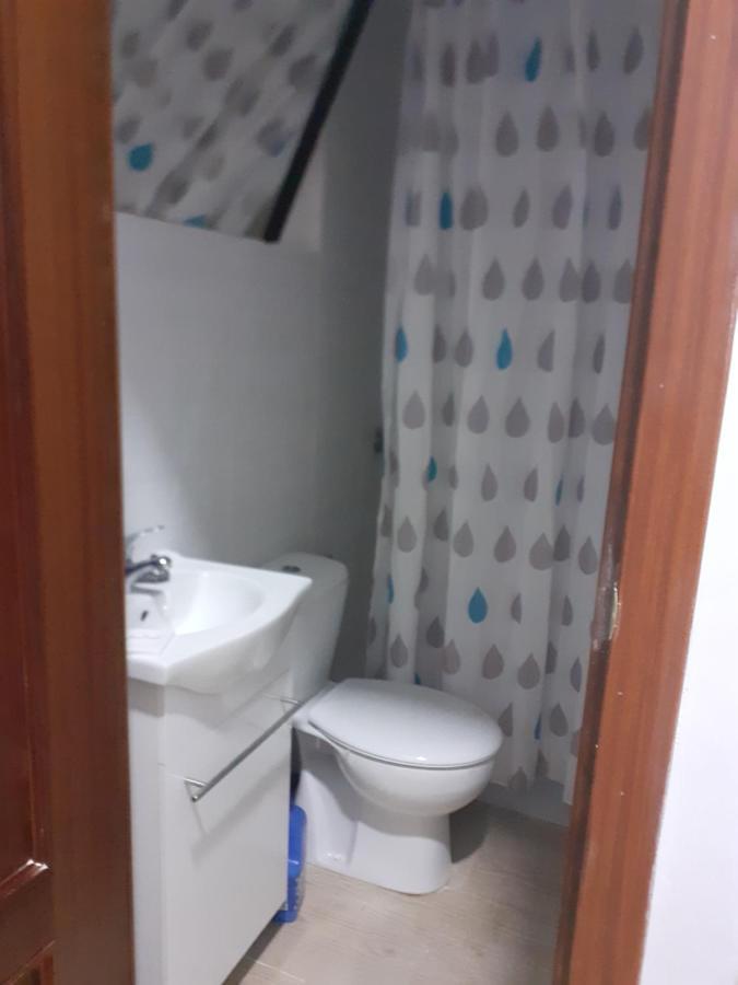 Emma Lovely Room With Private Bathroom アリカンテ エクステリア 写真